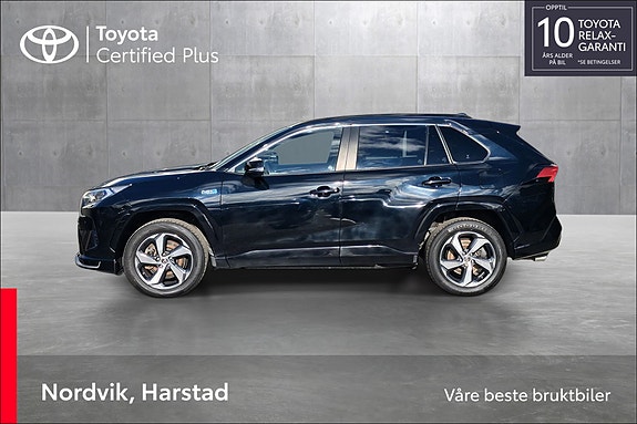 Toyota RAV4 2 of 21
