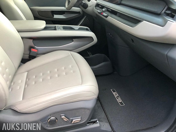 Kia EV9 26 of 30