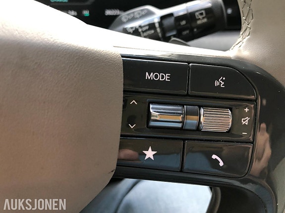 Kia EV9 13 of 30