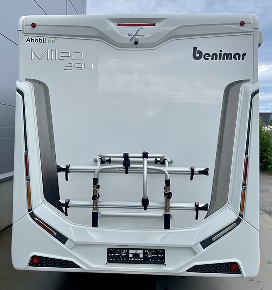 Benimar MILEO 294 //  2018 AUTOMAT – QUEENSBED | SENKESENG | SOLCELLE | SEPARAT DUSJ 28 of 29