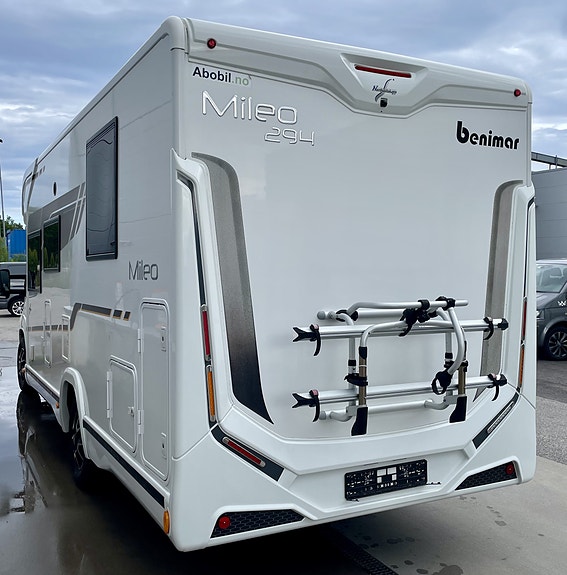 Benimar MILEO 294 //  2018 AUTOMAT – QUEENSBED | SENKESENG | SOLCELLE | SEPARAT DUSJ 29 of 29