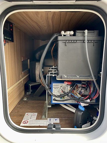 Hymer T 598 GL 2019 – AUTOMAT | SOLCELLE | LITHIUM | SENKESENG 23 of 28