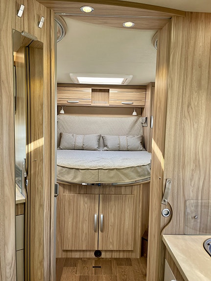 Hymer T 598 GL 2019 – AUTOMAT | SOLCELLE | LITHIUM | SENKESENG 15 of 28