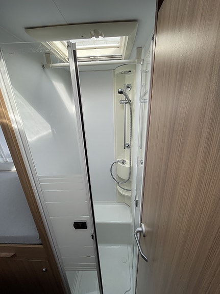 Sun Living S-Series S 75 SL 23 of 30