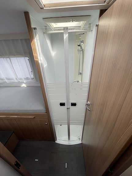 Sun Living S-Series S 75 SL 22 of 30