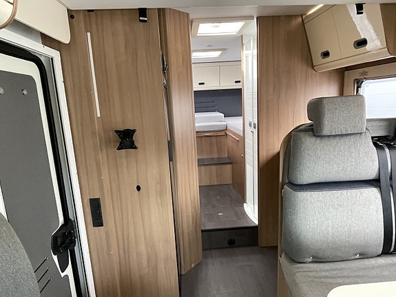 Sun Living S-Series S 75 SL 8 of 30