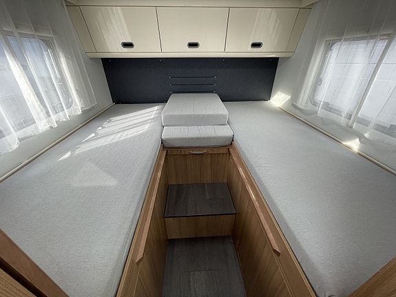 Sun Living S-Series S 75 SL 17 of 30