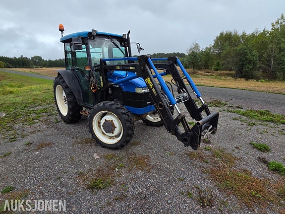 New Holland TN65 5 of 27