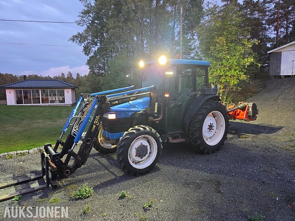 New Holland TN65 12 of 27