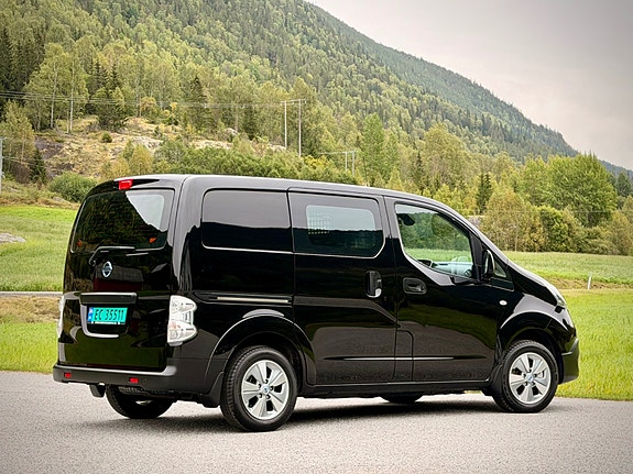 Nissan e-NV200 5 of 30