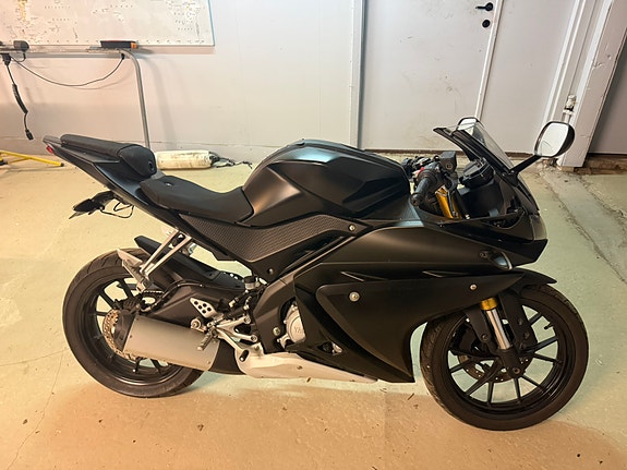 Yamaha YZF-R 125 5 of 9