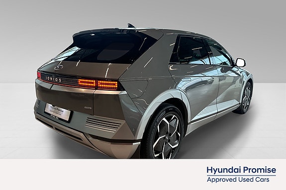 Hyundai Ioniq 5 5 of 22