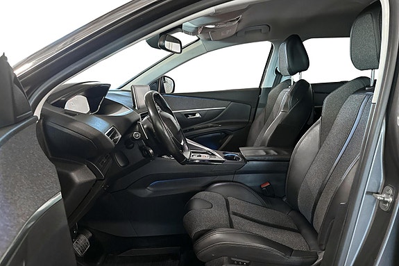 Peugeot 5008 7 of 17