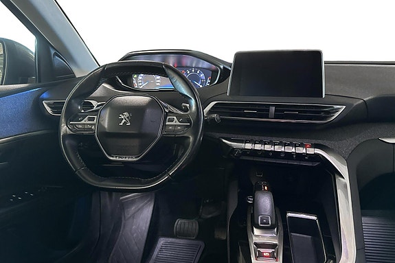 Peugeot 5008 12 of 17