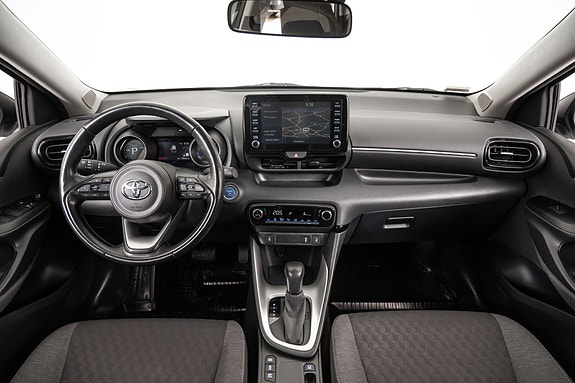 Toyota Yaris 7 of 21