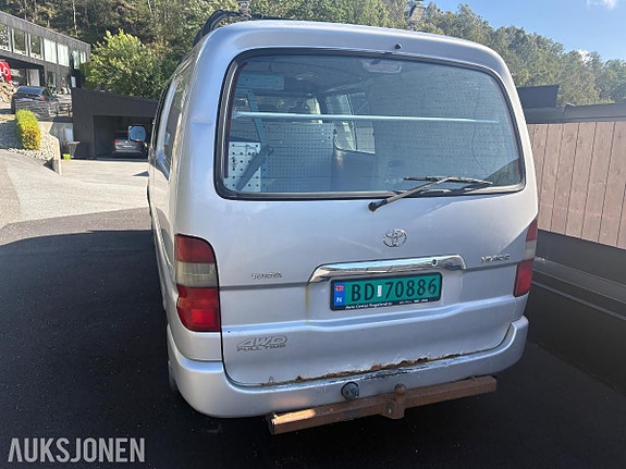 Toyota HiAce 5 of 20