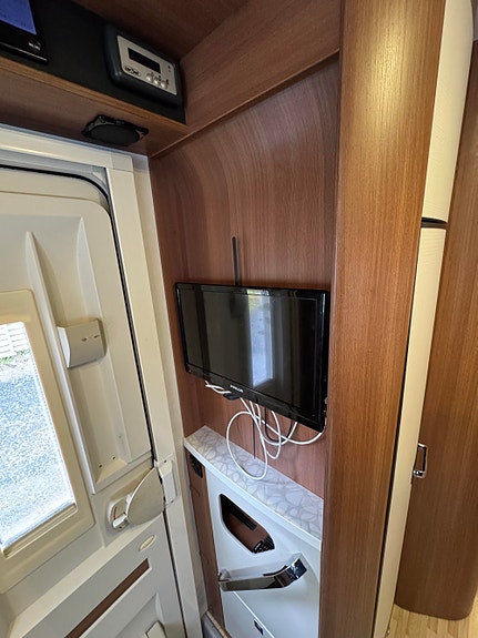 Solifer T 722 / Alde / Automat / Støtteben / Solselle +++ 19 of 30