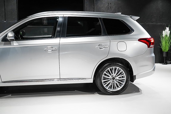 Mitsubishi Outlander 5 of 30