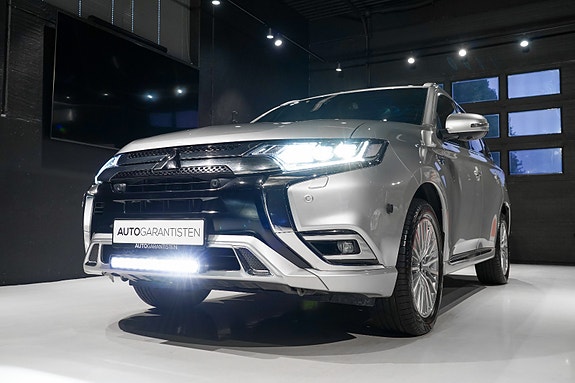 Mitsubishi Outlander 17 of 30