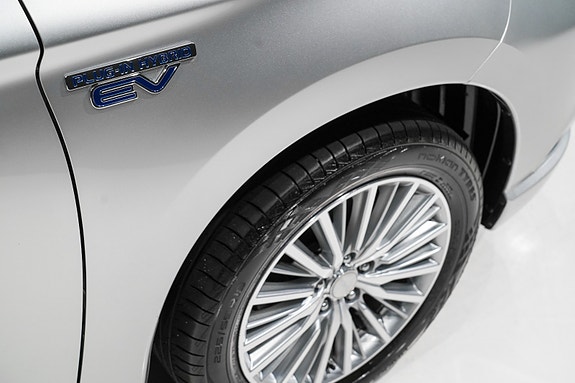 Mitsubishi Outlander 11 of 30