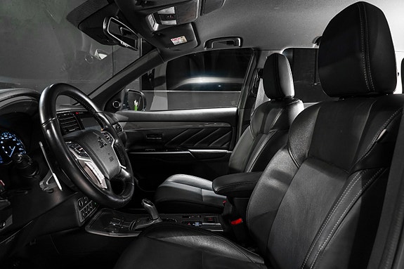 Mitsubishi Outlander 23 of 30