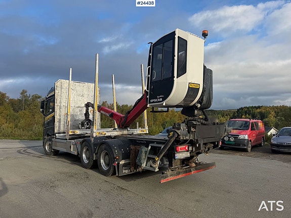 Mercedes-Benz Actros 6x4 tømmerbil m/ Epsilon M12L tømmerkran og 2013 Mjølby 4 akslet tømmervogn 8 of 30