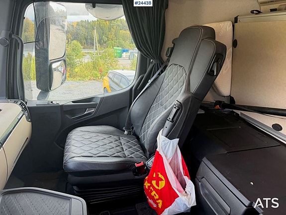 Mercedes-Benz Actros 6x4 tømmerbil m/ Epsilon M12L tømmerkran og 2013 Mjølby 4 akslet tømmervogn 28 of 30