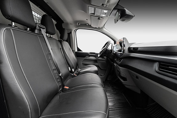 Ford Transit Custom 23 of 26