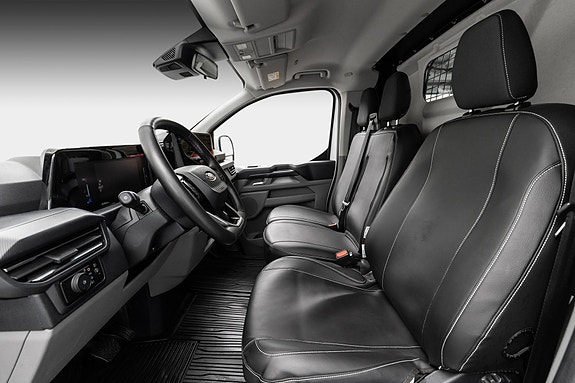 Ford Transit Custom 20 of 26