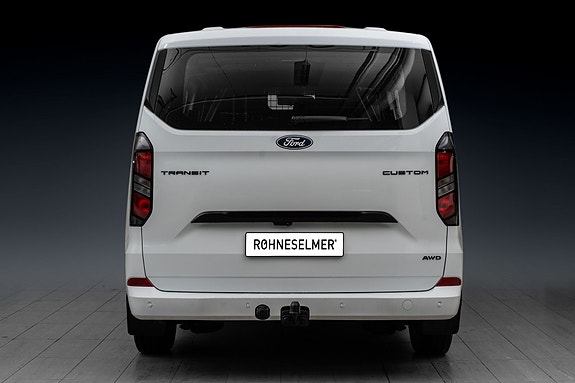 Ford Transit Custom 9 of 26