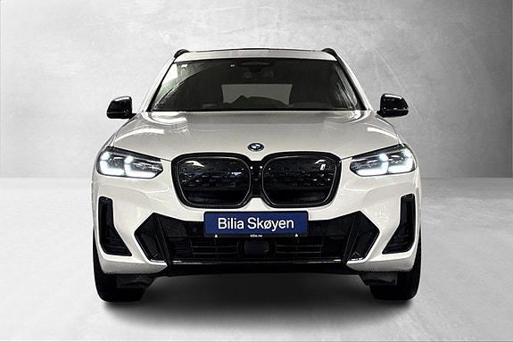 BMW iX3 2 of 17