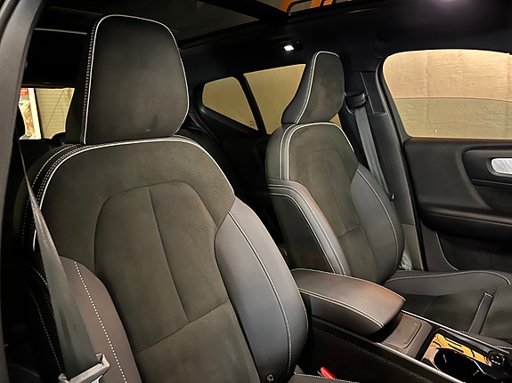 Volvo XC40 21 of 27