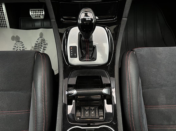 Ford S-MAX 26 of 30