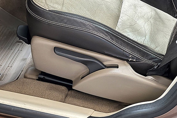 Volvo XC60 18 of 30