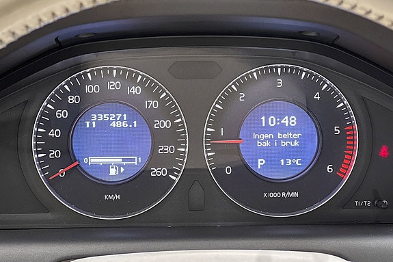 Volvo XC60 29 of 30