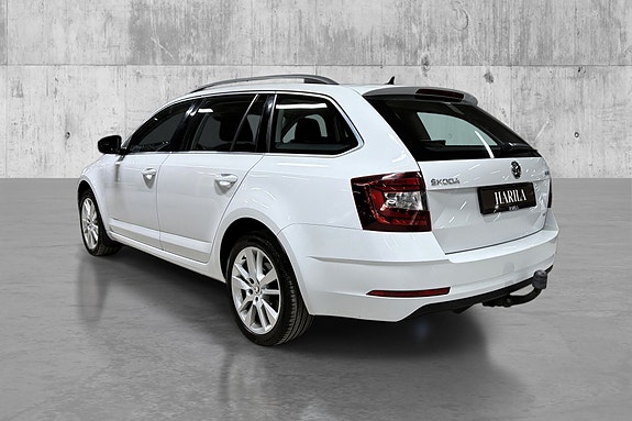 Skoda Octavia 8 of 24
