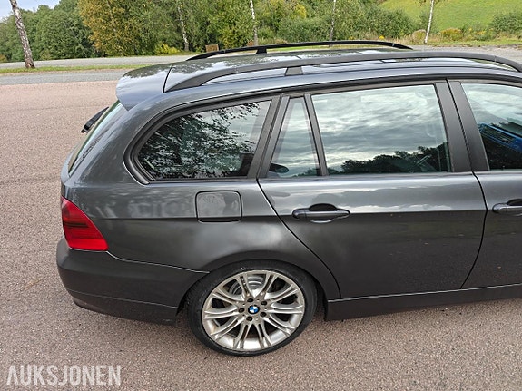 BMW 3-Serie 25 of 30