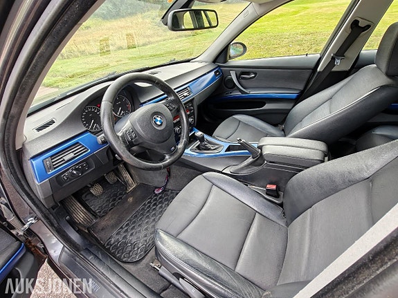 BMW 3-Serie 27 of 30