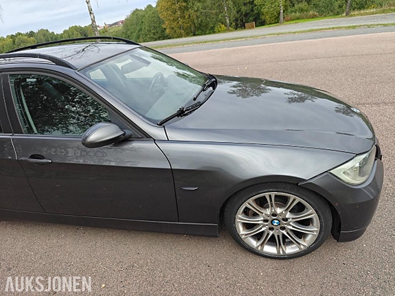BMW 3-Serie 23 of 30