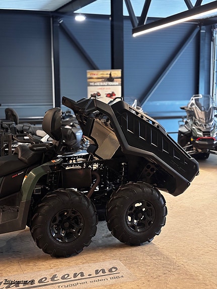 Can-Am Outlander MAX 650 XU 6x6 6 of 12