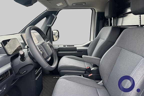 Kia PV5 12 of 17