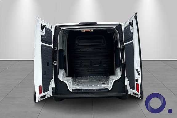 Kia PV5 11 of 17
