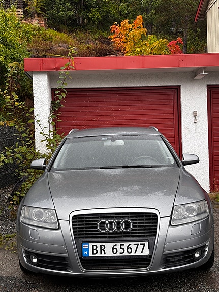 Audi A6 2 of 19