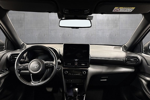 Toyota Yaris Cross 9 of 30