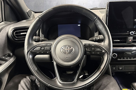 Toyota Yaris Cross 11 of 30
