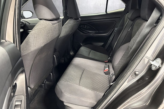 Toyota Yaris Cross 16 of 30