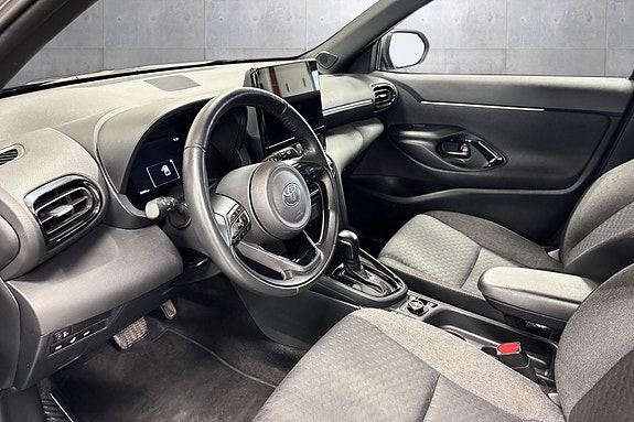 Toyota Yaris Cross 10 of 30