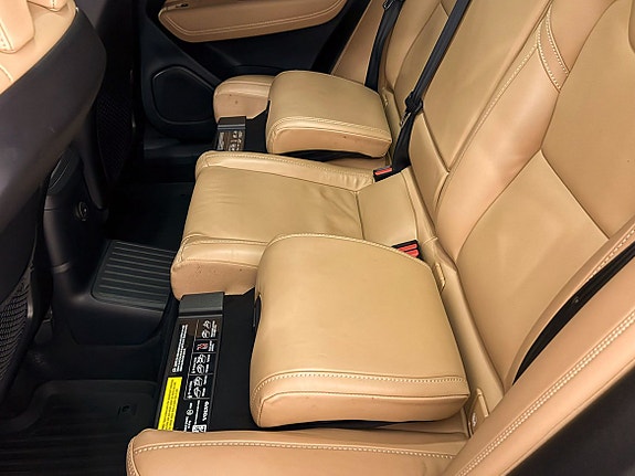 Volvo XC60 29 of 30