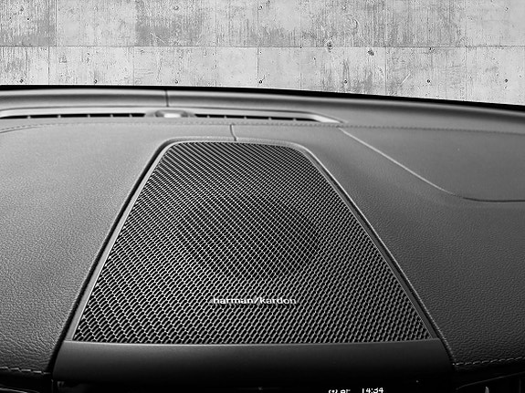 Volvo XC60 24 of 30