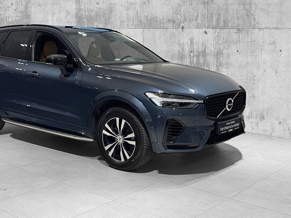 Volvo XC60 2 of 30